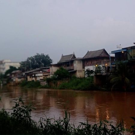 Baan Mae Khian Cafe & Boutique Hotel Аюттхая Экстерьер фото