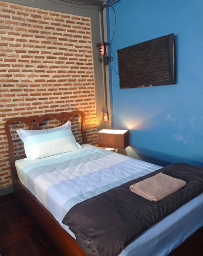 Baan Mae Khian Cafe & Boutique Hotel Аюттхая Экстерьер фото